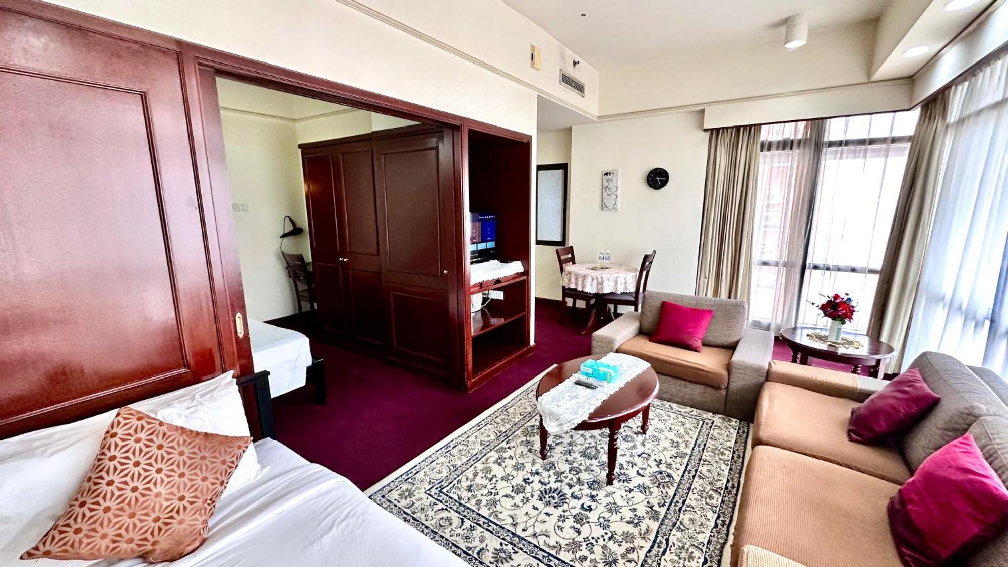 Rihanna Service Suite At Times Square, Kuala Lumpur